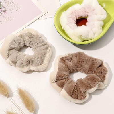 China Fashion Autumn Winter Hair Scrunchies Women Korean Soft Fur Over Graded Ties Plush Hair Scrunchies for sale