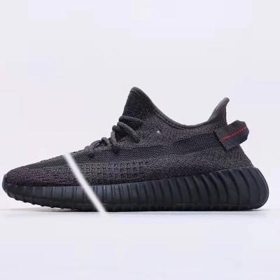 China Lightweight Original Yeezy 350 Brand V2 Putian Brand Sneakers Men Women Breathable Pulsating Logo Shock Absorption Casual Running Tennis Shoes for sale