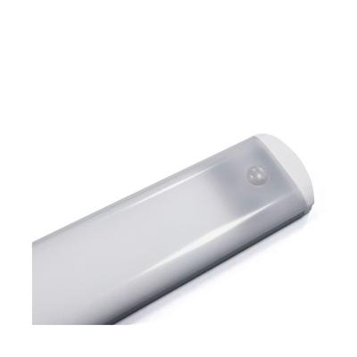 China Smart PIR Sensor Long LED Touch Sensor Light with Reading Eye Protection Tube for sale