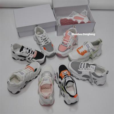 China Wholesale WH3231 Anti-odor Sneakers Flat Plain Shoes Women Casual Sneakers For Women And Ladies for sale