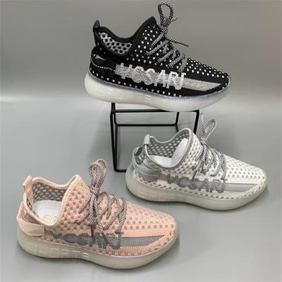 China Wholesale Lightweight F02 Sneaker Spring Summer For Girls Ladies Knitting Fly Knit Shoes for sale