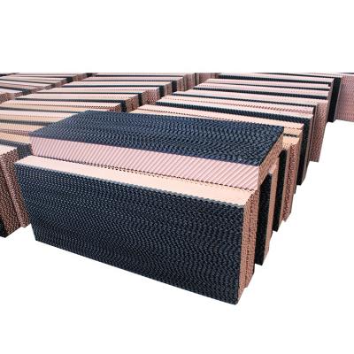 China Full Automatic High Quality Cooling Pad for Poultry House Gutter System Poultry Evaporative Cooling Pads for sale