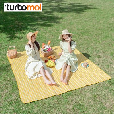 China Light Weight 200x200cm Outdoor Camping Picnic Mat Different Size Customized Waterproof Pad 2m Beach Blanket for sale