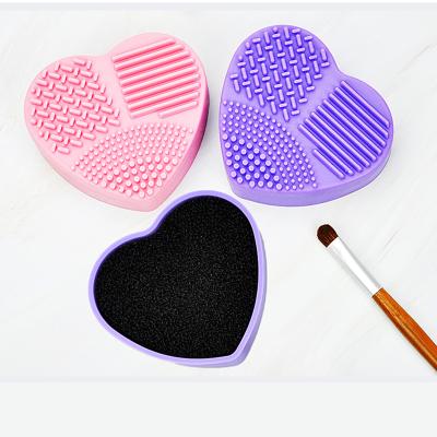 China For Home Use Heart Shape Sponge Makeup Brush Cleaner Quick Wash Color Off Brush Tool Sweeps Clean Box for sale