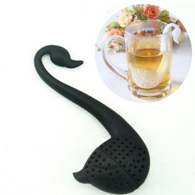 China Interesting Viable Isolation Bag Hanging Teaspoon Teaspoon Tea Leaf Tea Maker Filter Maker Swan Cup Tea Maker for sale