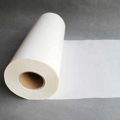 China Filme de esparadrapo quente do poliéster do derretimento 1380mm do Pes branco da colagem de Copolyester para a tela de matéria têxtil à venda