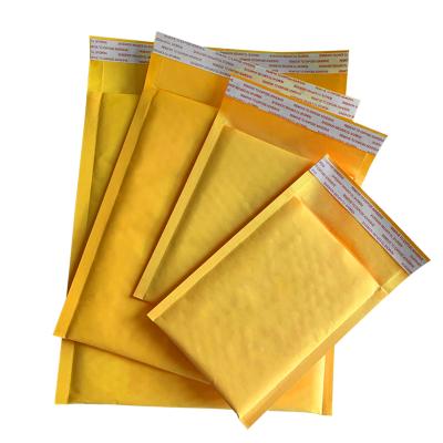 China Custom Moisture Proof Environmental Fabric Moisture Proof Packing Kraft Paper Bubble Mailer for sale