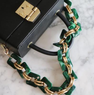 China Handmade style fairy acrylic alloy thick chain bag with single chain shoulder strap can be replaced for sale