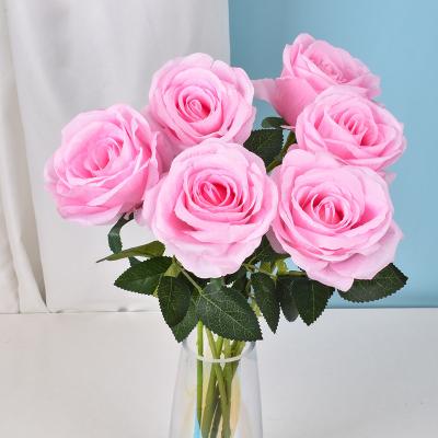 China Eco-friendly Garden Decoration Wedding Flower Ties Bouquet Roses High Quality Artificial Flowers for sale