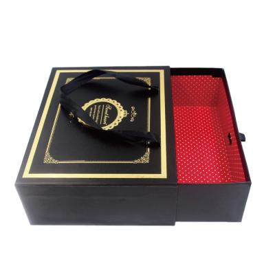 China Custom Recyclable Cardboard Logo Printing Gift Packaging Kraft Paper Box for sale