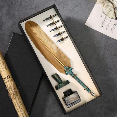 China Private Custom Logo New Christmas Gift Feather Pens Calligraphy Pens Customizable LOGO Feather Fountain Pens for sale