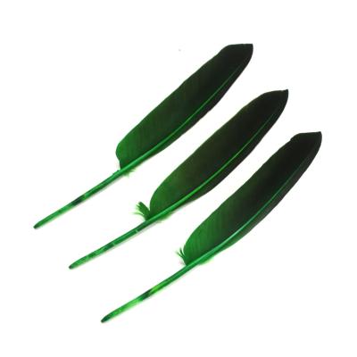 China 100 PCs /bag DIY Party Feather Factory Wholesaler Goose Feather Natural Black 20-25Cm For Small Feather Wing for sale