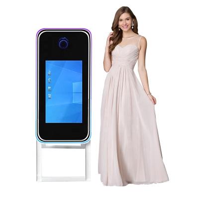 China Magic Event Vanya 2022 mirror selfie photo booth machine for wedding events for sale