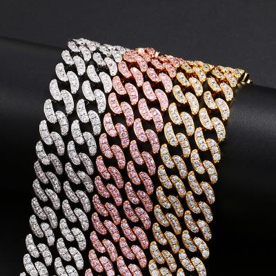 China Hiphop 18k Gold Cuban Link Chain New Gold Chain Design For Men for sale