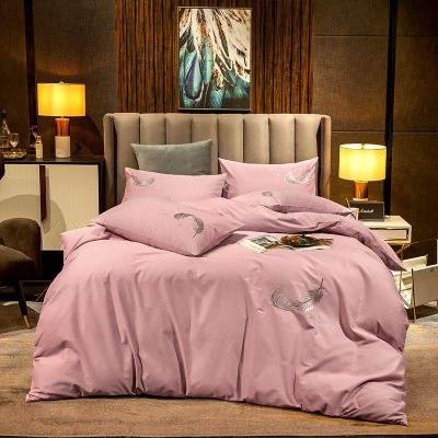 China Anti-Static Ready To Ship Wholesale High Quality And Luxury Bright Color Bedding Set Embroidery Soft Sheet Cotton Comforter Sets for sale