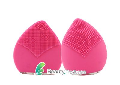 China Rechargeable Facial Cleaning Brush for Pore , Silicone Facial Massager brush for sale