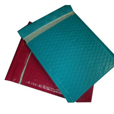 China Colored Co-extruded Poly Bubble Envelope CPB Self-seal Closure With 6x9 Inch for sale