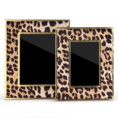 China Eco-Friendly Leopard Wild Velvet Print Stylish Photo Bed Frames 2 Packs for sale