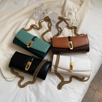 China Lady's Chain New Style Small Clips Handbags 2022 Girls Handbags Luxury Women's Design For Young Ladies for sale