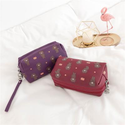 China 2021 Wholesale Fashion Factory Girls Makeup Bags Travel Waterproof Beach Bag Woman Cosmetic Wallet For Ladies for sale