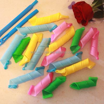 China WUFOREST Safety Styling Tools Wholesale Custom Plastic Cold Hair Curler Plastic Weaving Mesh Roller Curlers Set for sale