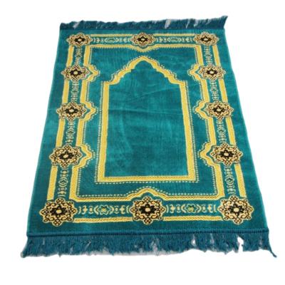 China 2021 Stain Resistant Foldable Pray Blanket Muslim Arabic Thick Flower Embroidered Prayer Mat for sale