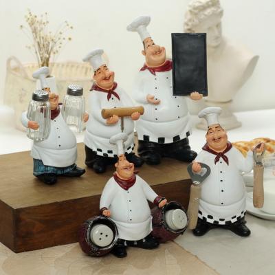 China Other Function European Creative Retro Resin Chef Small Ornament Cafe Bar Fashion Home Decoration for sale