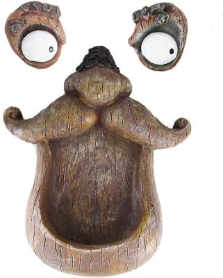 China Outdoor Europe Bird Feeder Tree Face Decor, Yard Art Garden Fun Old Man Tree Sculpture Decoration for sale