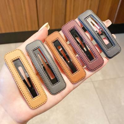 China European And American Style Glitter Leather Korean Hair Grips For Girls Simple Metallic Designer Hair Account Clips Customized For Women for sale