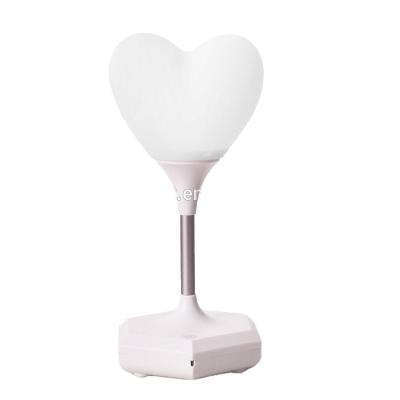 China Modern Heart Shaped Night Light 1.2w SMD Modern Heart Shaped Night Light Desk Night Light BD LED Touch Switch Rechargeable Nursery Bed Lamps for sale