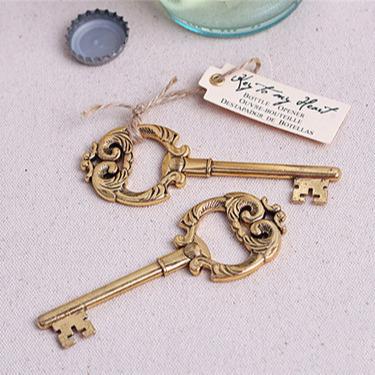 China Wedding Gifts Beer Bottle Opener Wedding Favor Souvenir Birthday Party Gift Vintage Key Shaped Wine Opening Tools for sale