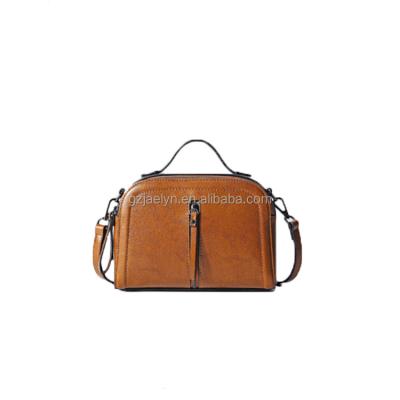 China TOGGLE BAG OEM Custom Bags Fashion Women Leather Handbag Genuine Leather Cross - Body Bags With Muti Color for sale