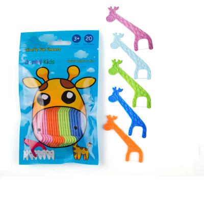 China Clean Interdental Area Effectively Shape Design For Lovely Kids Giraffe Shape Kids Dental Floss Picks for sale