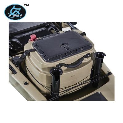 China Portable plastic trainer luxury kayak pedal U-boat livewell tank&box fishing box for sale