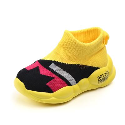 China Around Most Popular China Mesh Products Kids Sports Shoes Upper Lightweight Mixed Sneakers for sale