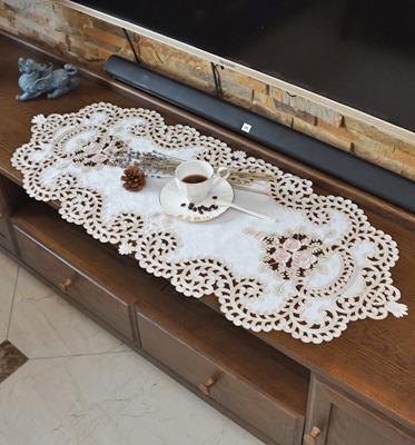 China Lufu Durable Macrame Embroidered Table Runners Wedding Table Runners Mesa Corredor Desk Decoration Beautiful for sale