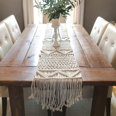 China Eco Lufu Boho Wedding Party Decoration Handmade Macrame Table Runner Macrame Table Runners for sale