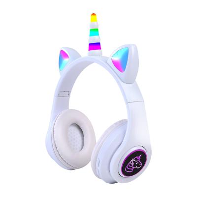 China Fast Shipping High Quality Wireless Earphone Headband Earphone Cat Ear RGB Led Lightweight Children Kids Earphone for sale