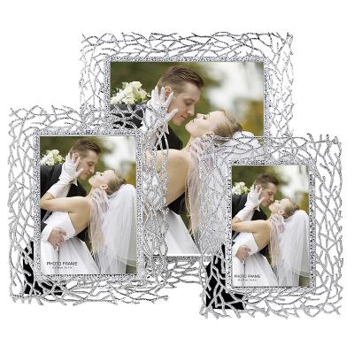 China Modern Design Zinc Alloy Die Casting Silver Plated Hollow Photo Frame for sale