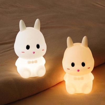 China YIZHI New Arrival Silicone Rabbit Night Light Table Desk Lamps High Quality Usb Charging Kids Bunny Night Light For Baby Bedroom for sale