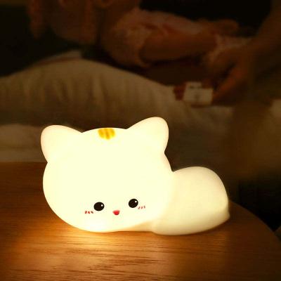 China YIZHI Cartoon Kids Birthday Gift Cute Animal Changing Led Lamp USB Touch Lamp Baby Kids Silicone Night Lights for sale