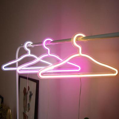 China Nightclub YIZHI Customs Lead Neon Sign Coat Light Dress Hangers Clothes Hang Wedding Decorative Usb Neon Light For Wall Clothes Shop for sale