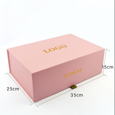 China Recyclable Custom Logo Luxury Shoes Garment Underwear Cardboard Gift Paper Boxes Packaging With Lid for sale