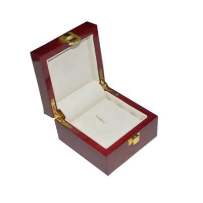 China Creative Portable Custom Jewelry Box Ring Box Jewelry Packaging Travel Solid Wood Recyclable Fashion Square Storage Wooden Box for sale