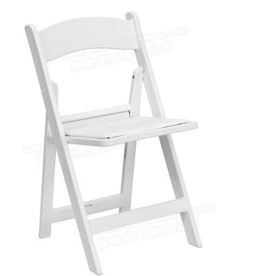 China 2021 New Design Wholesale White Chair Wedding Chair Resin Wimbledon Chairs For Sale for sale