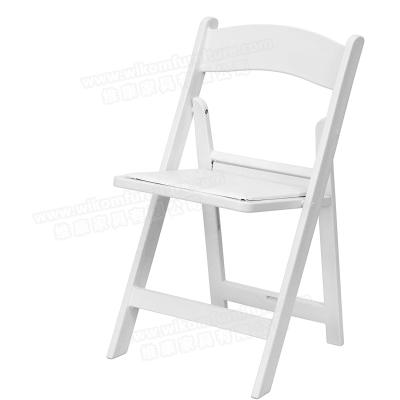 中国 Outdoor Wedding Event Party Furniture Folding White Resin Wimbledon Chair 販売のため