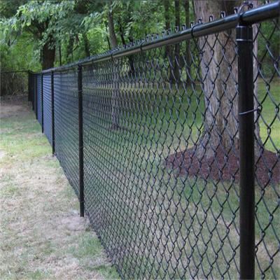 China Easily Assembled Black Powder Or PVC Coated Chain Link Fence Stock Fencing for sale