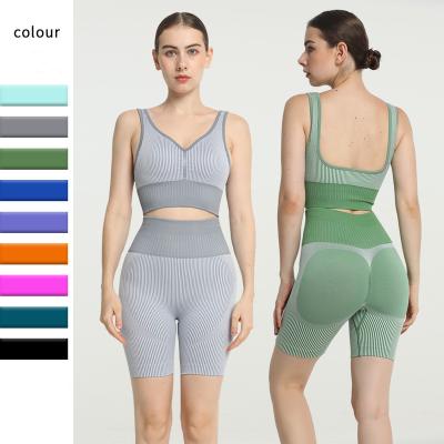 China High Quality Breathable Lightweight Comfortable Bra Hot Selling Custom Women 2 Piece Seamless Yoga Set Sports Gym Fitness Clothing Shorts for sale