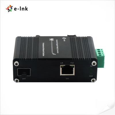 China Outdoor PoE Media Converter 1 Port 100/1000x SFP To 1-Port 10/100/1000T 802.3bt 90w Din Rail for sale