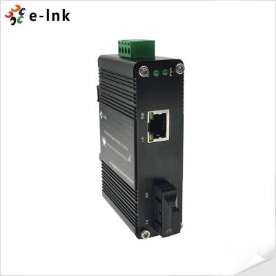 China Micro Industrial 1000BASE-X plus 10/100/1000BASE-T 60W PoE+ Media Converter for sale